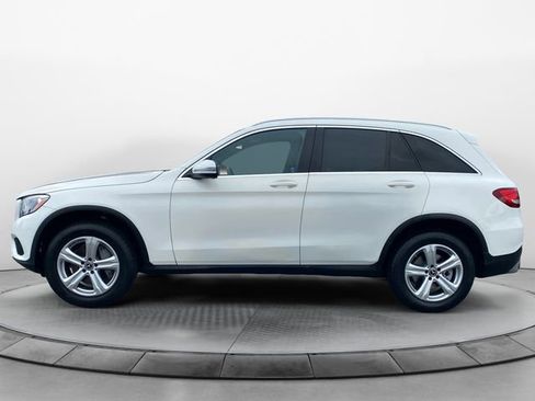 Used 2019 Mercedes-Benz GLC 300 image 2