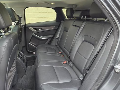 Used 2023 Jaguar F-PACE S image 44