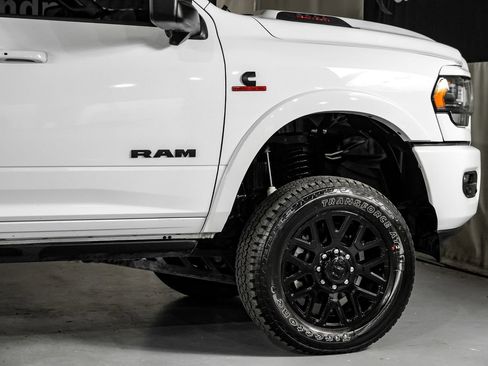 Used 2023 RAM 2500 Limited AWD/4WD image 7