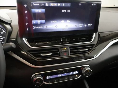 New 2026 Nissan Altima 2.5 SR w/ SR Premium Package AWD/4WD image 20