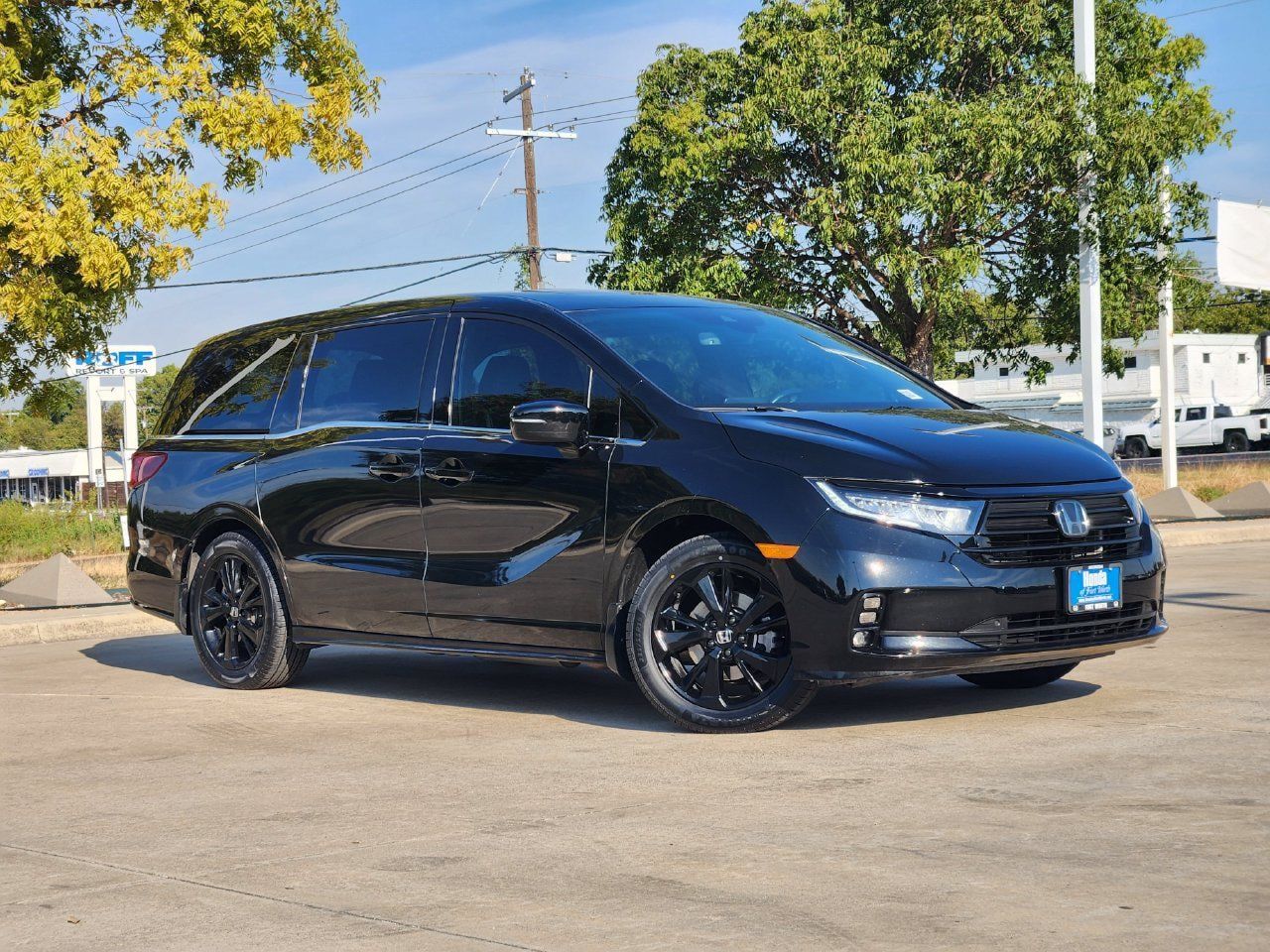 Used 2024 Honda Odyssey Sport image 1