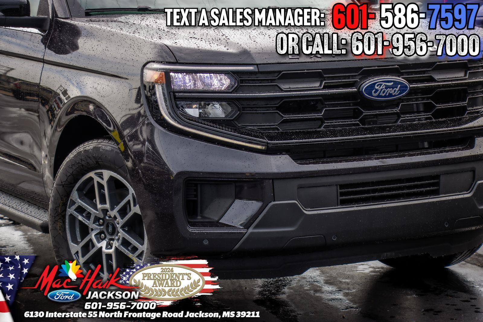 Used 2026 Ford Expedition Active RWD image 2