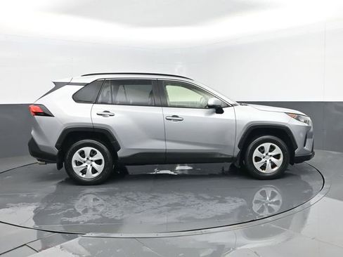 Used 2019 Toyota RAV4 LE w/ All Weather Liner Package image 4