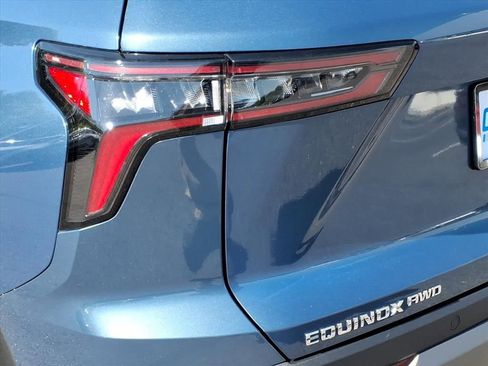 Certified 2025 Chevrolet Equinox LT w/ Convenience Package II AWD/4WD image 8