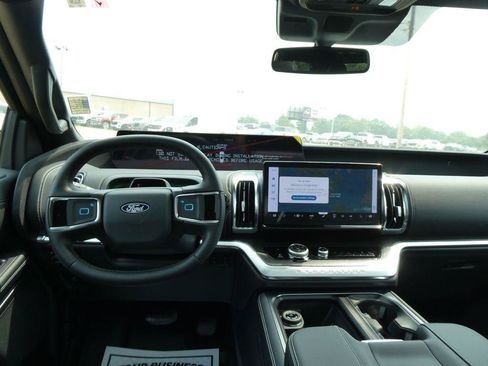 New 2027 Ford Expedition Max Platinum w/ Stealth Appearance Package AWD/4WD image 17