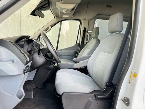 Used 2019 Ford Transit 350 XLT RWD image 9