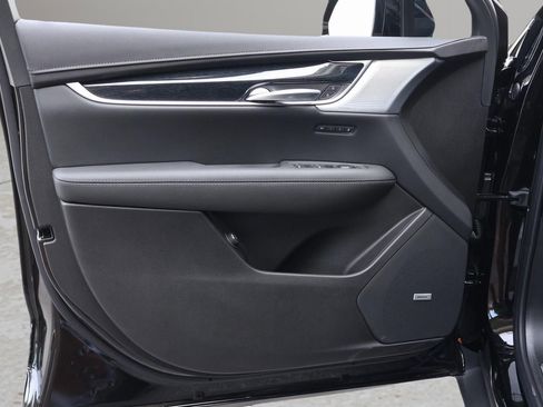 New 2026 Cadillac XT5 Premium Luxury image 10