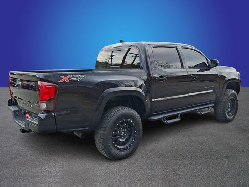 Used 2018 Toyota Tacoma SR5 image 4