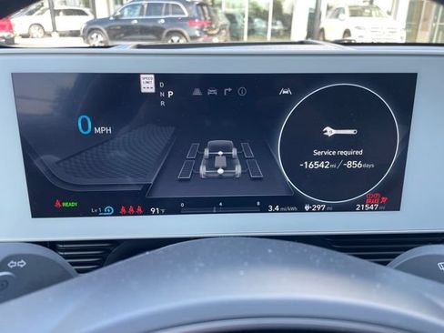Used 2023 Hyundai Ioniq 5 Limited AWD/4WD image 6