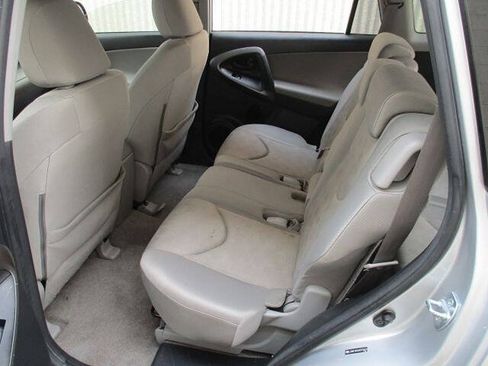 Used 2011 Toyota RAV4 2WD w/ Base L4 Extra Value Pkg image 14