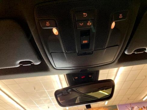 Used 2018 Mercedes-Benz CLA 250 image 25