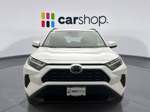 Used 2023 Toyota RAV4 XLE w/ Convenience Package image 8