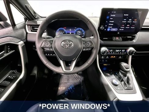 Used 2023 Toyota RAV4 XSE AWD/4WD image 11
