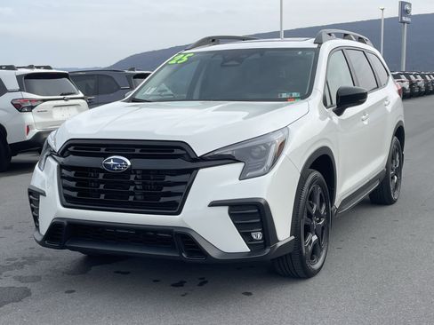 Certified 2025 Subaru Ascent Onyx Edition image 8