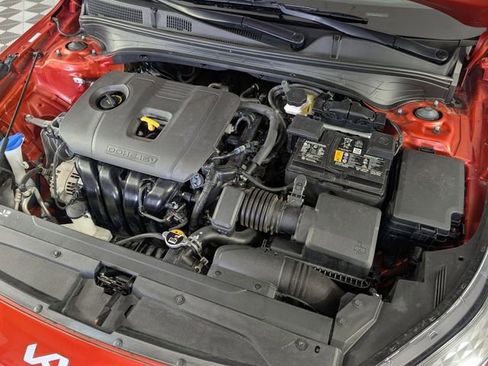 Used 2024 Kia Forte LXS FWD image 29