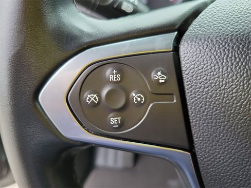 Certified 2023 Chevrolet Traverse LT image 36