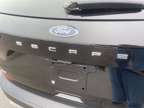 Used 2020 Ford Escape SE AWD/4WD image 11