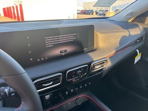New 2026 Nissan Sentra SR FWD image 7