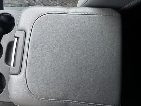 Used 2018 RAM 2500 SLT w/ Popular Equipment Group image 30