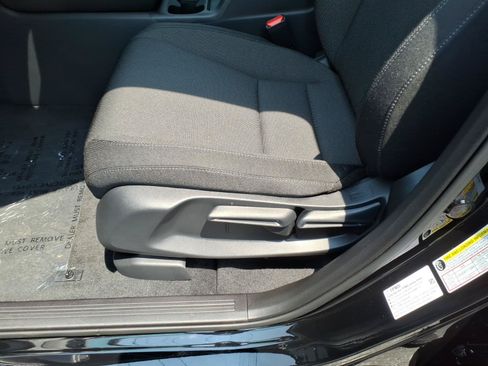 New 2026 Honda CR-V LX image 10
