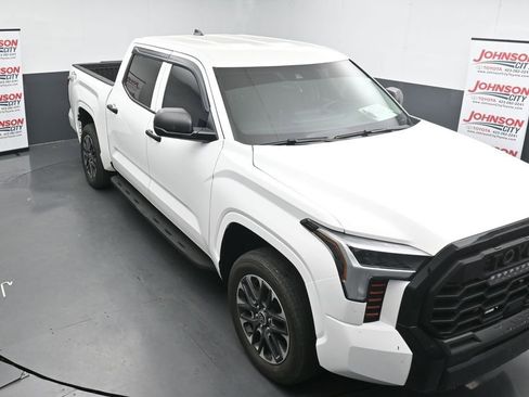 Used 2024 Toyota Tundra SR image 10