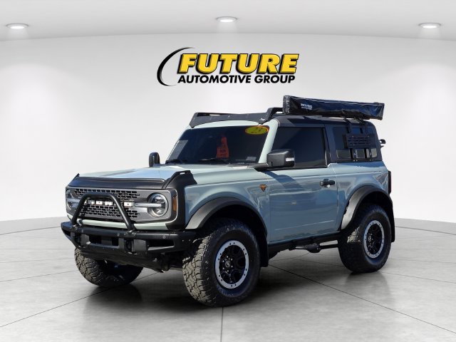 Used 2023 Ford Bronco Badlands w/ Sasquatch Package AWD/4WD image 8