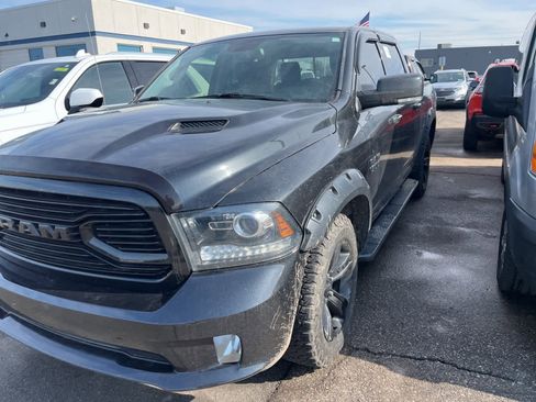 Used 2018 RAM 1500 Sport w/ Sport Premium Group image 6
