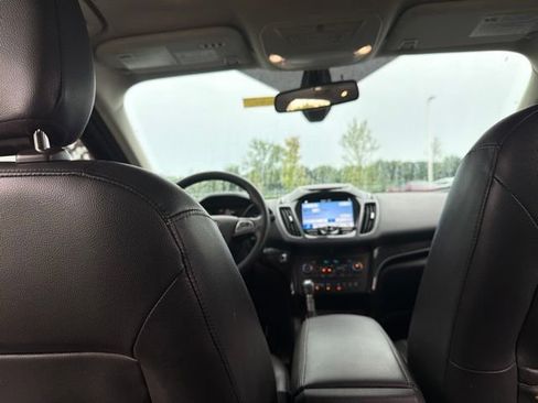 Used 2018 Ford Escape Titanium AWD/4WD image 18