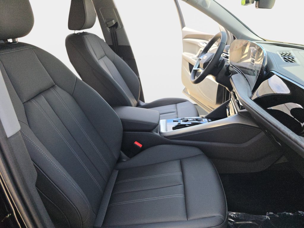 New 2026 Audi Q5 Premium Plus AWD/4WD image 10