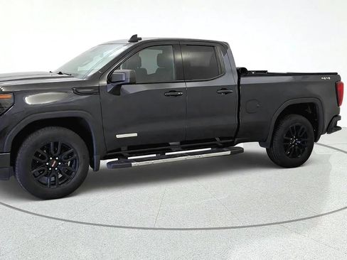 Used 2023 GMC Sierra 1500 Elevation AWD/4WD image 4