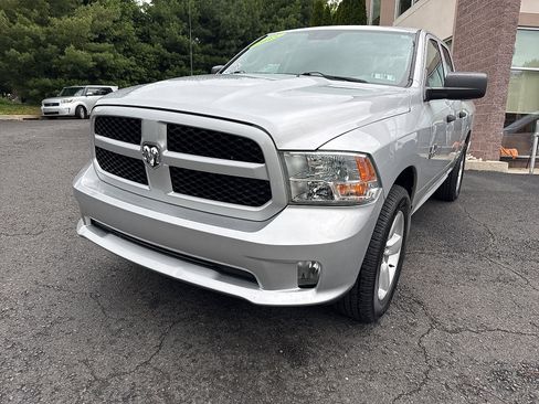 Used 2015 RAM 1500 Express AWD/4WD image 10