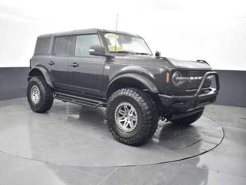 Used 2024 Ford Bronco Wildtrak image 6