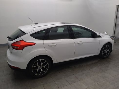 Used 2018 Ford Focus SEL FWD image 10