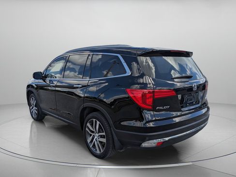 Used 2017 Honda Pilot Elite image 6