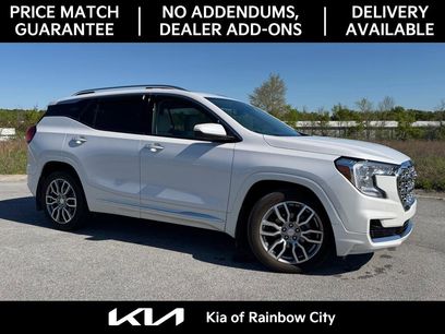 Used 2024 GMC Terrain Denali w/ Denali Premium Package