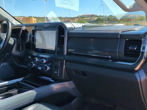 Used 2025 Ford F250 Lariat AWD/4WD image 34