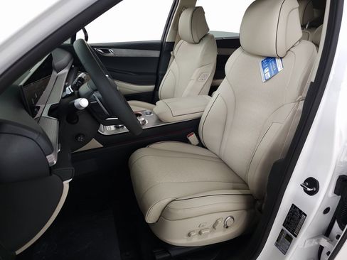 New 2026 Genesis GV80 3.5T Advanced image 13