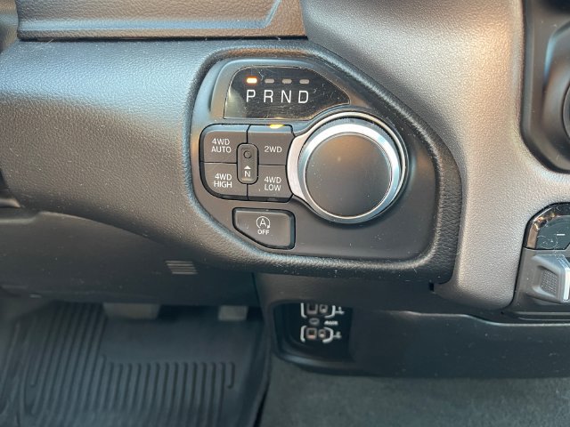 Used 2023 RAM 1500 Big Horn AWD/4WD image 20