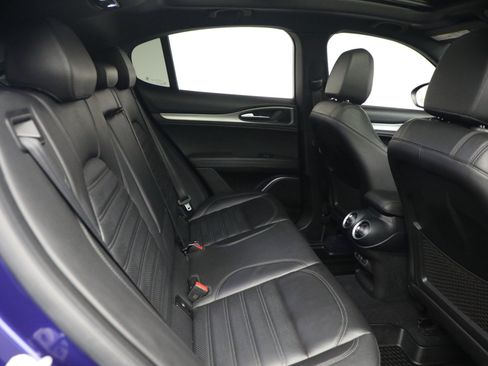 Used 2020 Alfa Romeo Stelvio Ti Sport image 17