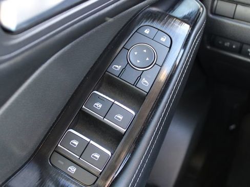 Used 2024 Nissan Rogue SL w/ SL Premium Package AWD/4WD image 31
