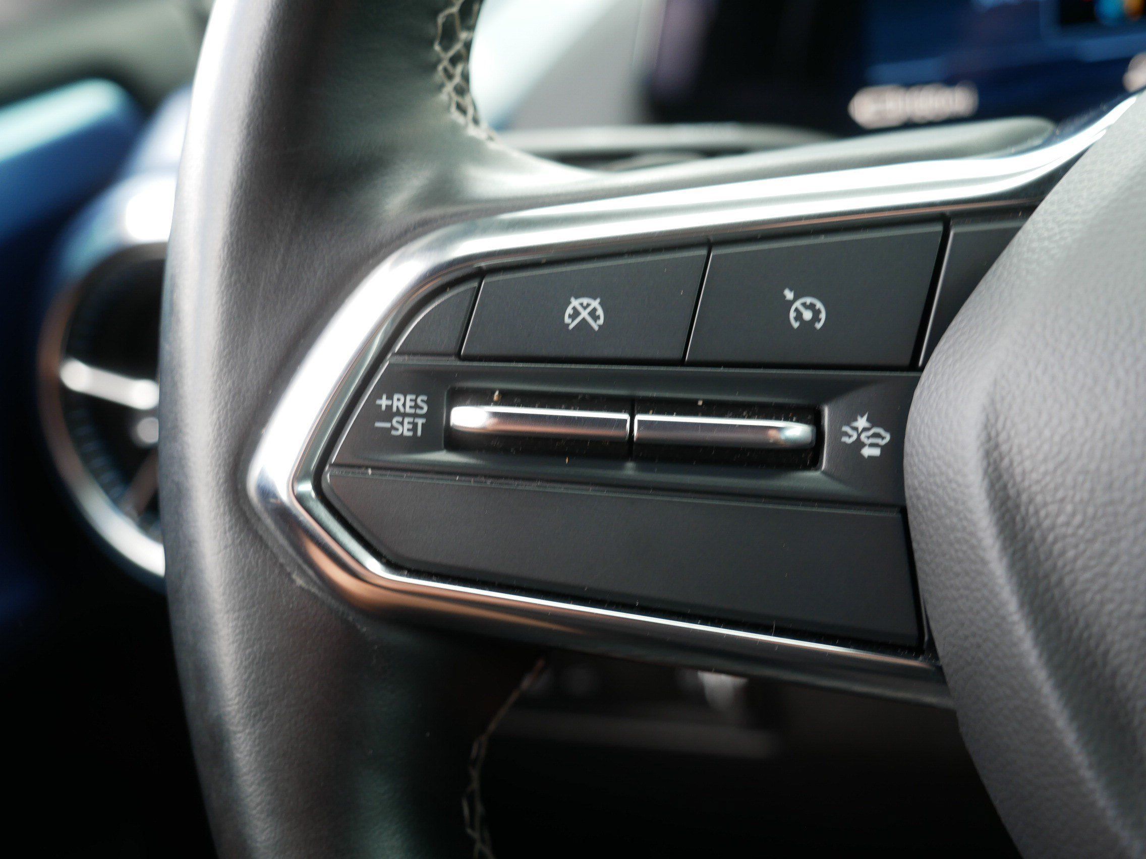 Used 2024 Chevrolet Equinox EV LT w/ LPO, All-Weather Mat Package FWD image 28