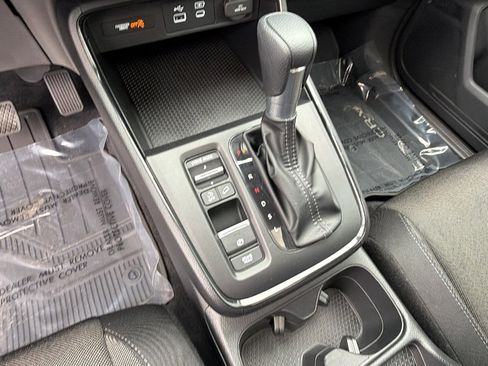 Used 2025 Honda CR-V EX image 29