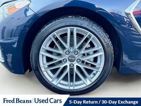 Used 2021 Genesis G70 2.0T AWD/4WD image 35