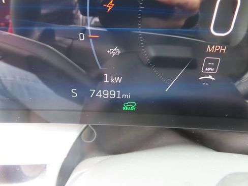 Certified 2024 Cadillac Lyriq Sport AWD/4WD image 21