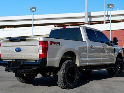 Used 2017 Ford F250 Lariat w/ Chrome Package AWD/4WD image 22