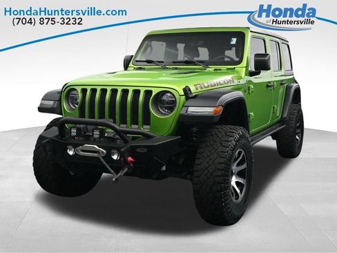 Used 2018 Jeep Wrangler Unlimited Rubicon AWD/4WD image 3