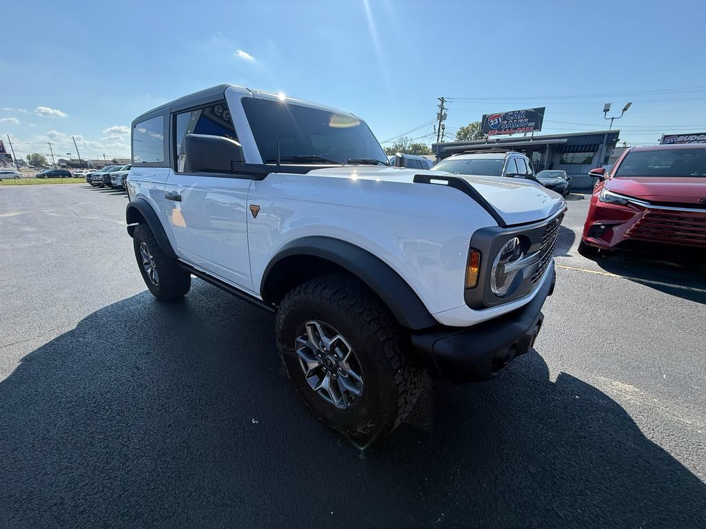 Used 2025 Ford Bronco Badlands AWD/4WD image 1