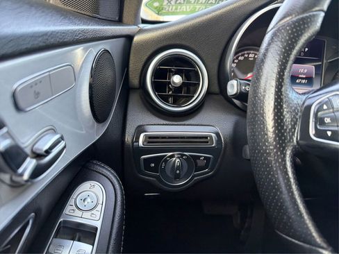 Used 2018 Mercedes-Benz C 300 Sedan image 18
