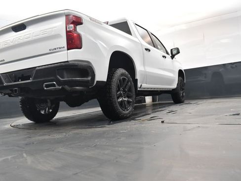 New 2026 Chevrolet Silverado 1500 Custom Trail Boss AWD/4WD image 16
