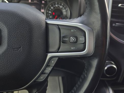 Used 2021 RAM 1500 Lone Star AWD/4WD image 16